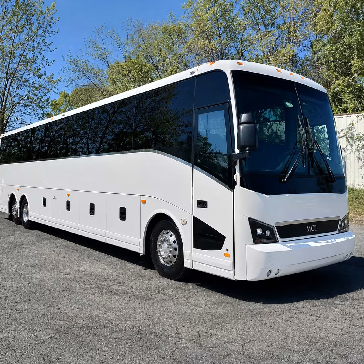 corporate shuttle services for the yakima convention center and area hotels