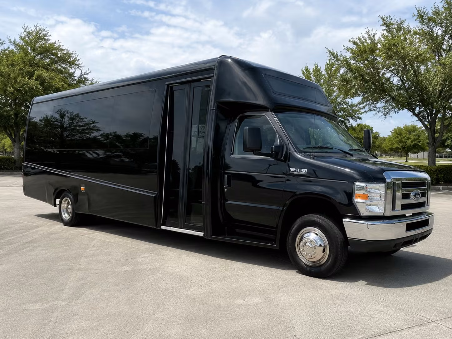 event transportation bus rentals in yakima