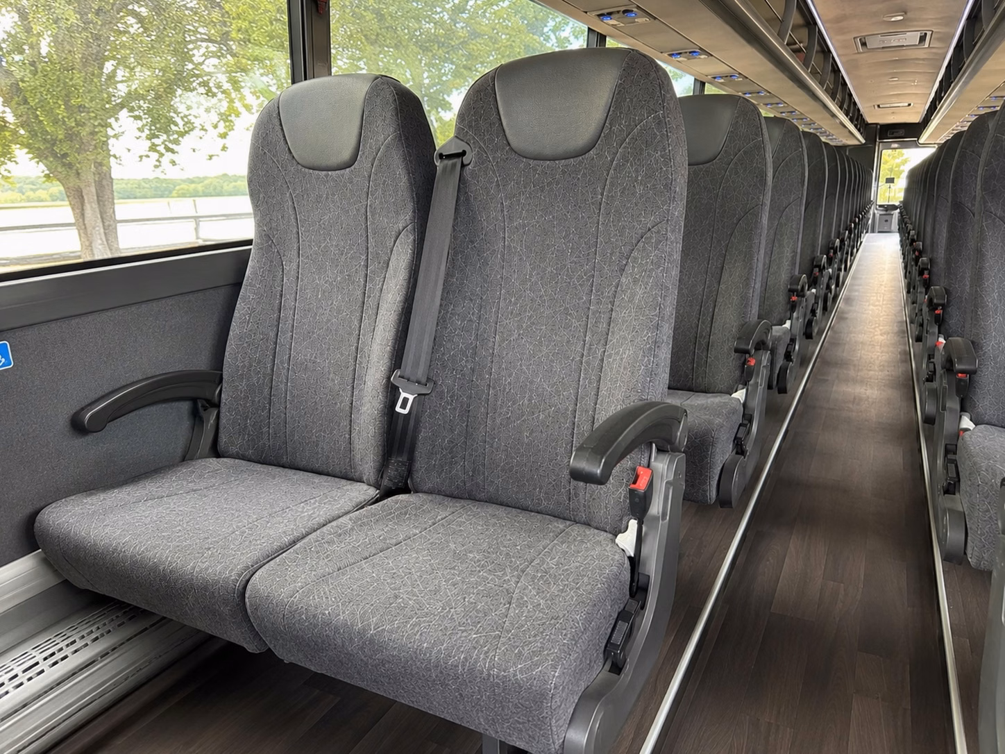 how the bus type you choose changes your charter bus price in yakima washington