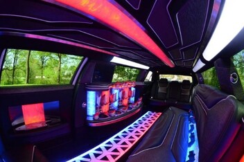 Yakima Limousine Inside